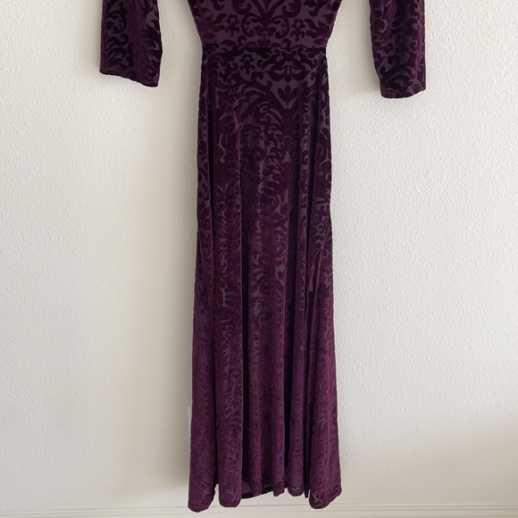 Perfect Night Plum Purple Velvet Print Maxi Dress - Picture 4 of 14